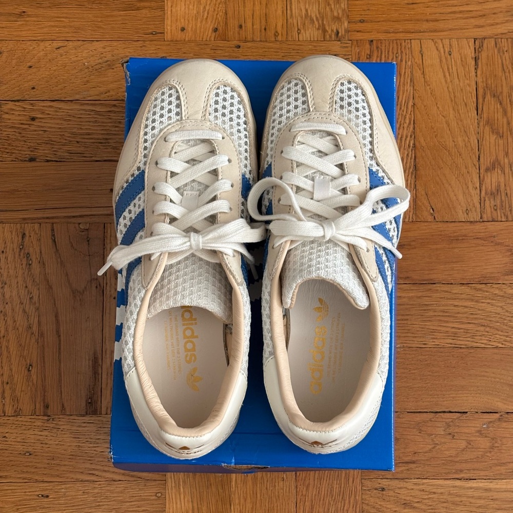 Adidas Gazelle Original Indoor Gender Inclusive Cream and Blue Sneakers